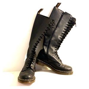 Dr. Martens [Air Wair] Knee-high Leather Boots